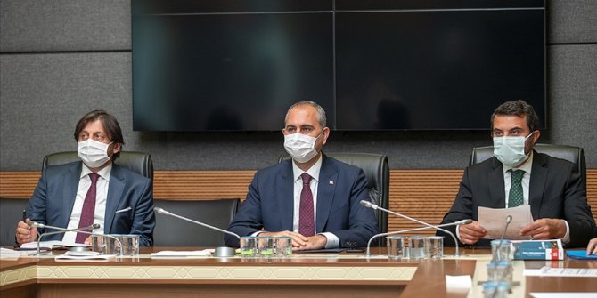 Adalet Bakanı Gül: İnsan hakları çerçevesinde atılacak adımlar üzerinde çalışıyoruz