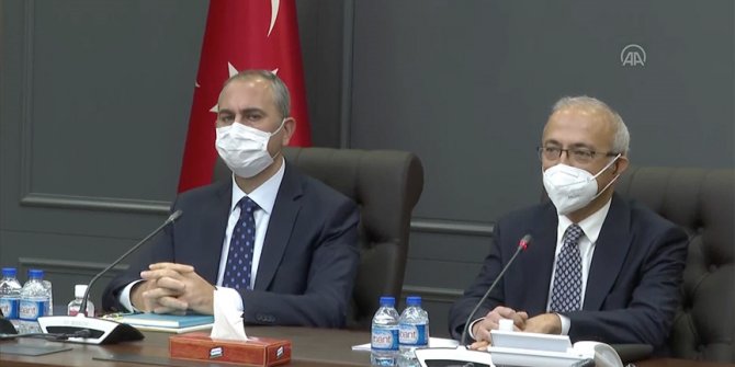 Hazine ve Maliye Bakanı Elvan ile Adalet Bakanı Gül, MÜSİAD yönetimiyle bir araya geldi