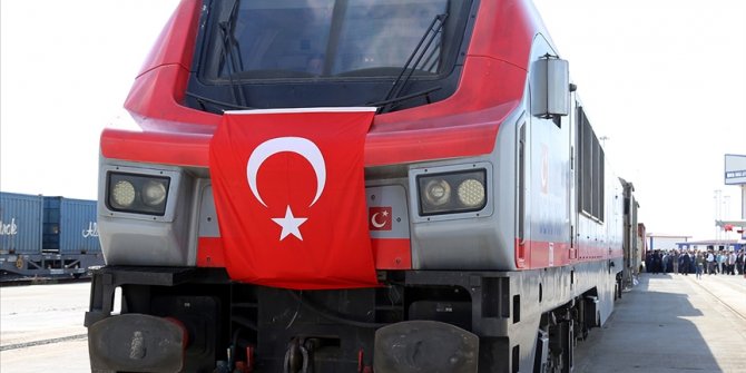 Türkiye'den Çin'e gidecek ilk ihracat treni bugün İstanbul'dan yola çıkıyor