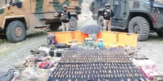 PKK operasyonunda çok sayıda silah ve mühimmat ele geçirildi