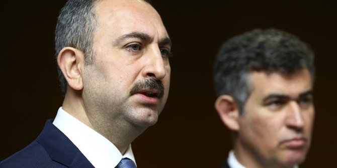 Adalet Bakanı Gül Türkiye Barolar Birliği Başkanı Feyzioğlu ile görüştü