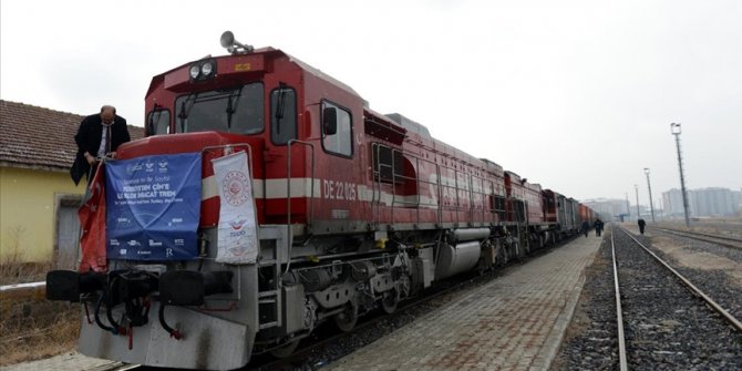 Türkiye'den Çin'e gidecek ilk blok ihracat treni Erzurum'a ulaştı