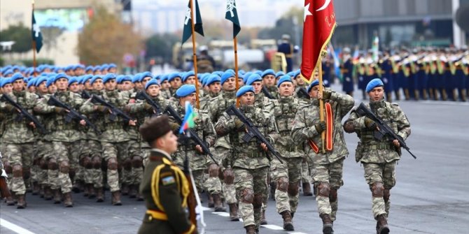 Mehmetçik Azerbaycan'daki askeri geçit törenine katılacak