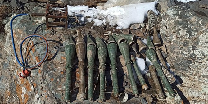 Van'da PKK'nın antitank-roketatar mühimmatı ele geçirildi