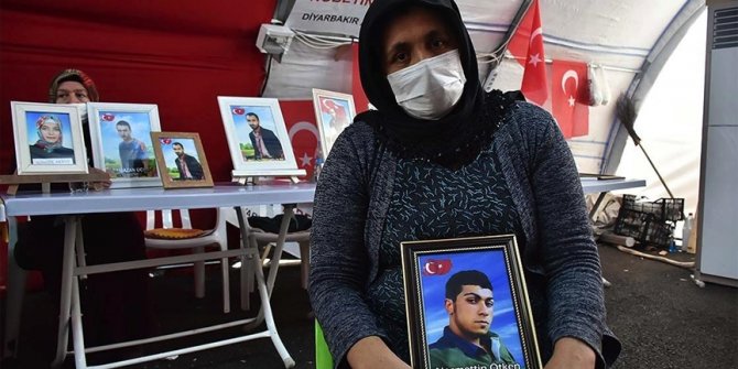 Diyarbakır annelerinden Ötken: Oğlum, neredeysen gel. Sen gelmeden gitmiyorum