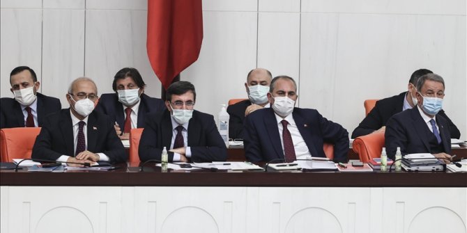 Hazine ve Maliye Bakanı Lüfti Elvan: Yatırımların artırılması yönünde yoğun bir çaba içerisindeyiz