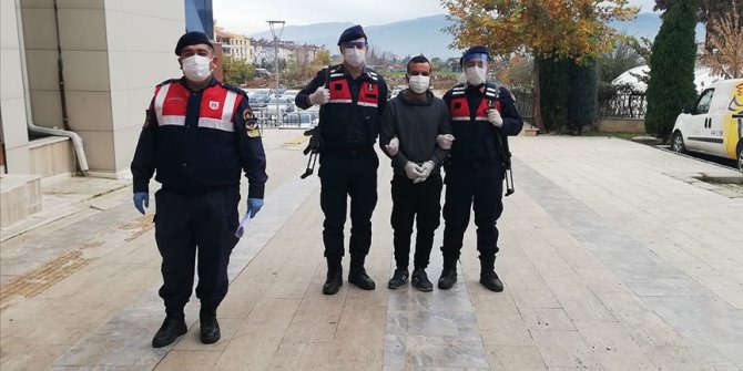 İzmir'de bir kadın eşinin falçatalı saldırısından KADES sayesinde kurtuldu
