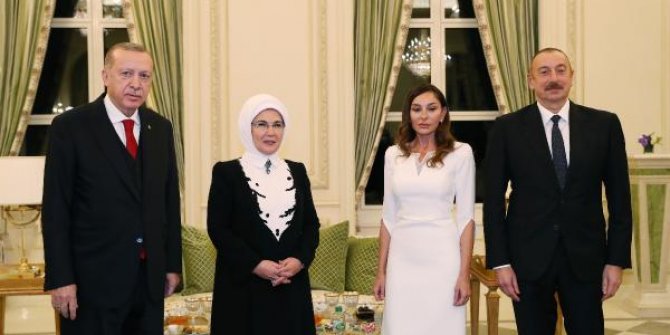 Cumhurbaşkanı Erdoğan, Bakü’de resmi aile yemeğine katıldı