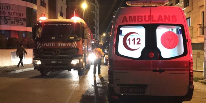 Tuzla'da sitede çıkan yangın nedeniyle 8 kişi hastaneye kaldırıldı