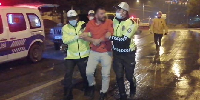 'Dur' ihtarına uymayan alkollü sürücü, önce cipi ile sonra da koşarak kaçmaya çalıştı