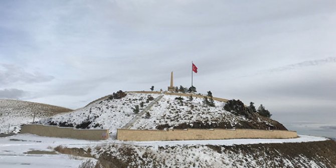 Savaşın izlerinin durduğu Kop Dağı, turizme kazandırılacak