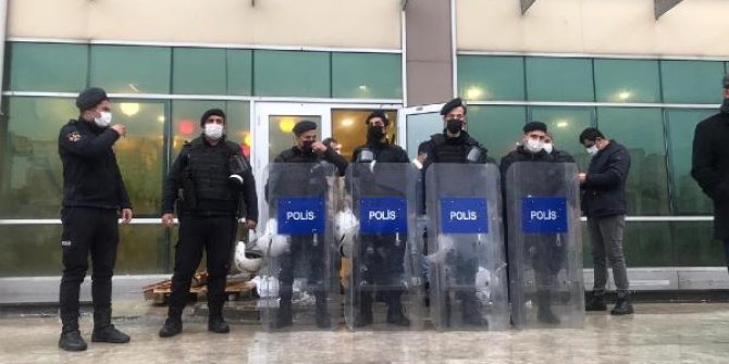 Başakşehir Belediyesi’nden İBB açıklaması: Merkezimize hukuksuz işgale son verdik