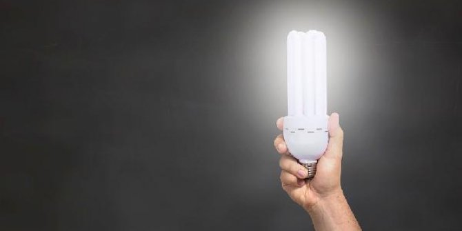 Ultraviyole ışığı yayan LED ışıkların, koronavirüsü öldürdüğü ortaya çıktı