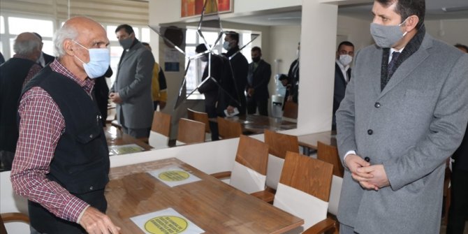 Sivas’ta devletin şefkat eli mağdur vatandaşlara otelde sıcak ortam sunuyor