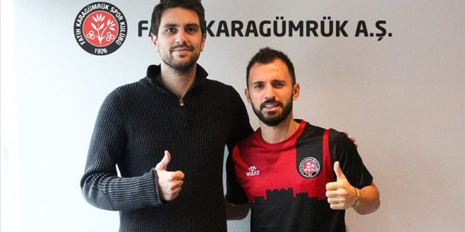 Fatih Karagümrük Emre Çolak'ı transfer etti