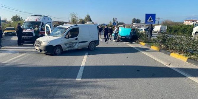 Manavgat’ta trafik kazası: 4 yaralı