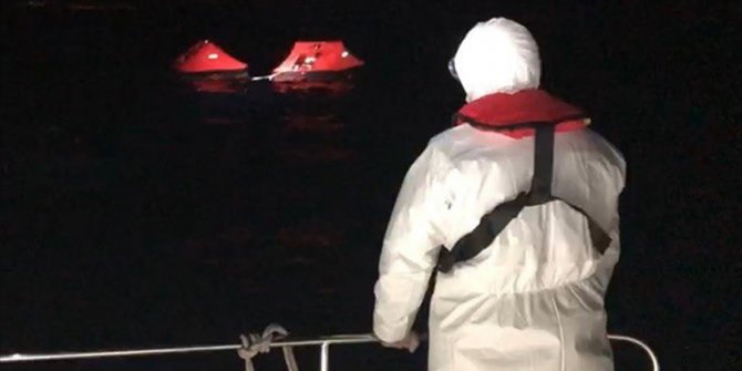 Son bir haftada 272 düzensiz göçmen kurtarıldı, bir göçmen kaçakçısı yakalandı