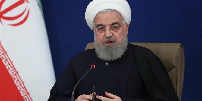 Ruhani İran'daki seçimlerde partili sisteme geçilmesini istedi