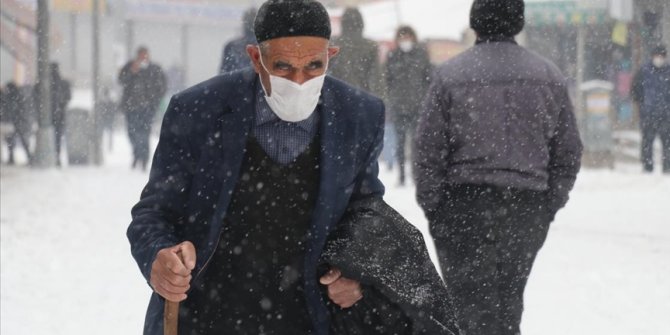 Doğu Anadolu'daki 4 il beyaza büründü