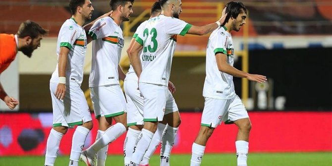 Lider Alanyaspor yarın Malatya'yı konuk edecek