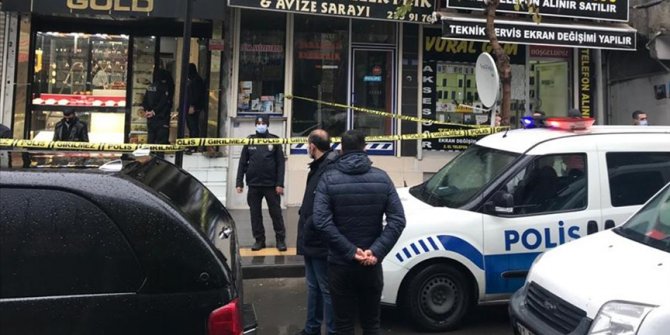 Diyarbakır'da kuyumcudaki soygun girişiminde iş yeri sahibi öldürüldü