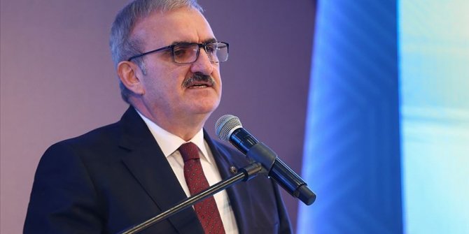 Diyarbakır Valisi Münir Karaloğlu'nun annesi vefat etti