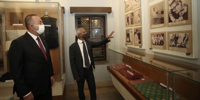 Bakan Çavuşoğlu Bangladeş'te Bangabandhu Anıt Müzesi'ni ziyaret etti