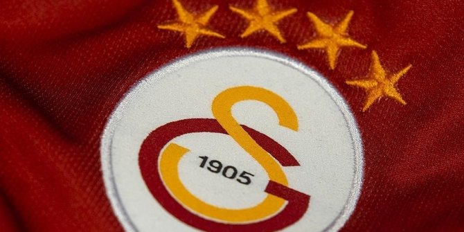 Galatasaray ile Fenerbahçe arasındaki mesaj düellosu sürüyor