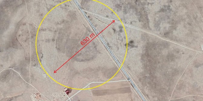 Karapınar'da bu kez de üzerinden yol geçen 630 metre çapında obruk tespit edildi