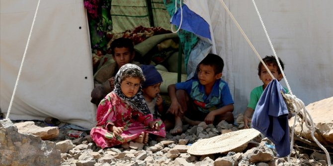 Yemen'de onlarca aile çatışmaların durduğu Ebyen'deki evlerine geri döndü