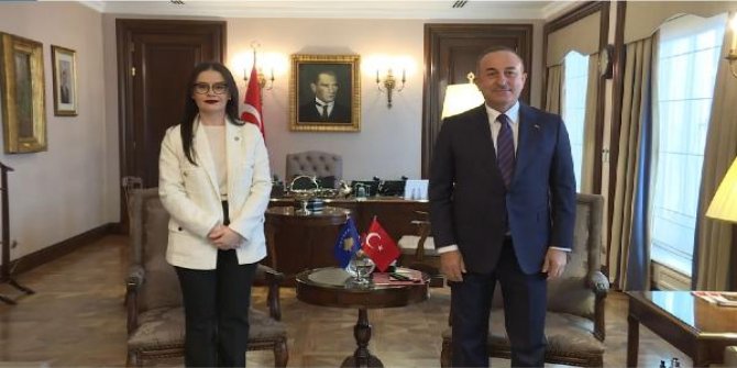Bakan Çavuşoğlu: Rusya'da Azerbaycan- Ermenistan meselesini ele alacağız