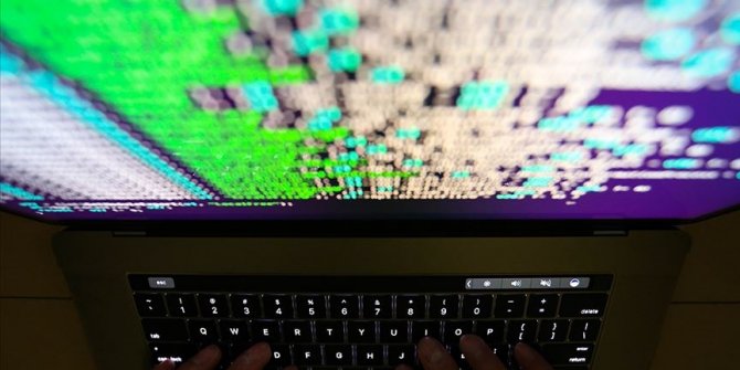 Siber dolandırıcılık şebekesi para paylaşımını sanal para üzerinden yapmış