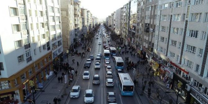 Sivas'ta kısıtlama öncesi yoğunluk