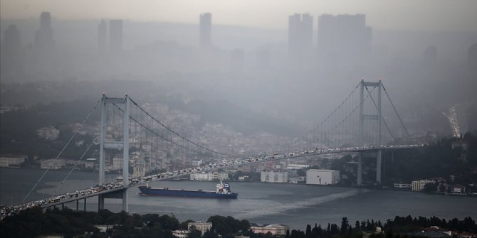 İstanbul'da aralıklı sağanak bekleniyor