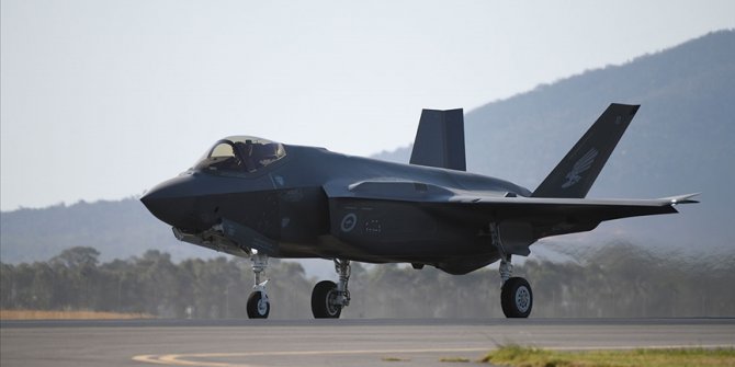 Pentagon F-35'lerin tam kapasite seri üretim kararını askıya aldı