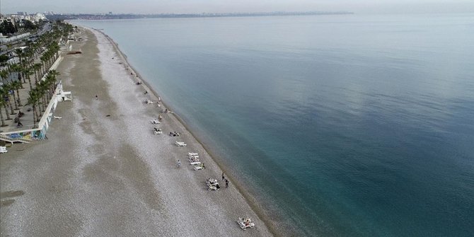 Gözde turizm merkezlerinde kısıtlama sessizliği