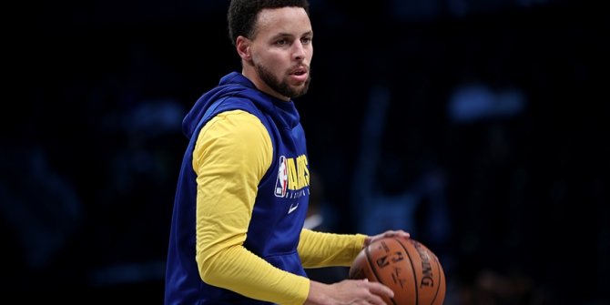 NBA'de Stephen Curry 62 sayıyla kariyer rekoru kırdı, Warriors kazandı