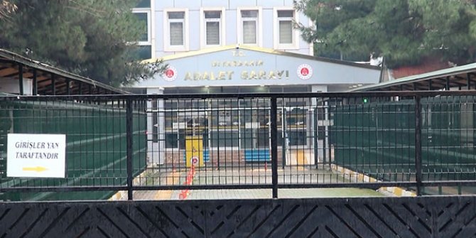 Diyarbakır'da derslerde PKK propagandası yapan öğretmen gözaltına alındı