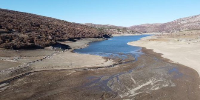 Tokat'ta yer altı suları ile gölet ve derelerin su seviyeleri azaldı