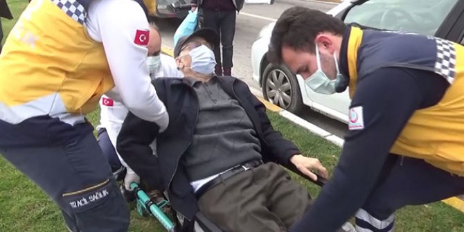 Direksiyon başında fenalaşan sürücü, otomobilini bırakmadı