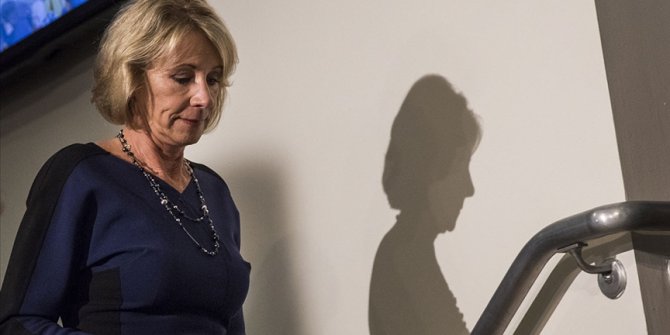 ABD'deki Kongre baskınının ardından Eğitim Bakanı DeVos istifa etti