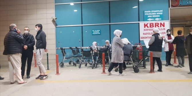 Bursa'da 18 fabrika işçisi tinerden zehirlendikleri şüphesiyle hastaneye kaldırıldı