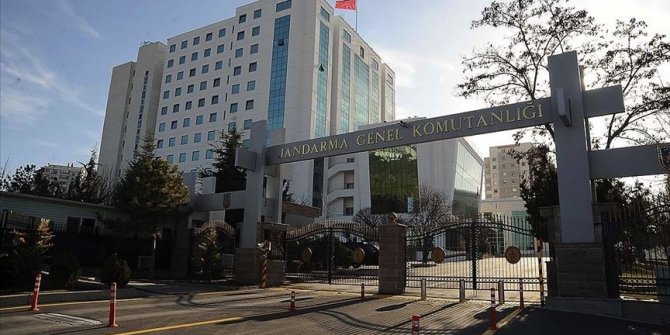Siber jandarma 2020'de 6 bin 869 internet sitesinde suç faaliyetleri tespit etti