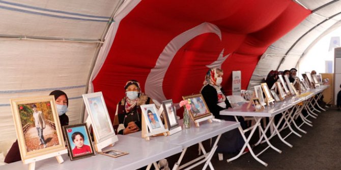 Evlat nöbetindeki baba: Nereye kadar Kandil'e vekillik yapacaksınız?