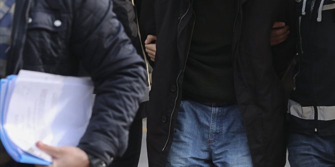 Savunma Sanayii Başkanlığı projelerini yabancı firma yetkililerine aktaran 6 kişi gözaltına alındı