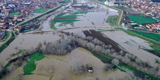 Sağanak kuraklık tehlikesi yaşayan Edirne'de barajları doldurdu