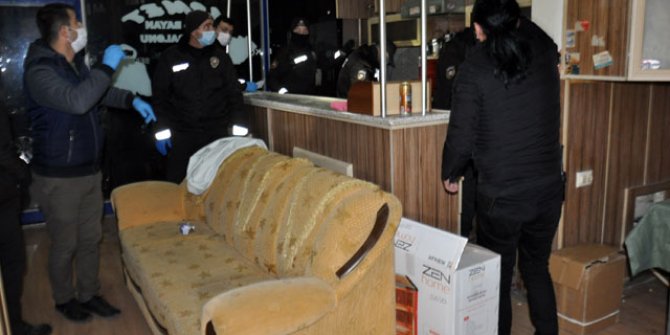 Polisin kapattığı kahvehaneyi 2 saat sonra yeniden açtılar: 24 gözaltı, 98 bin TL ceza