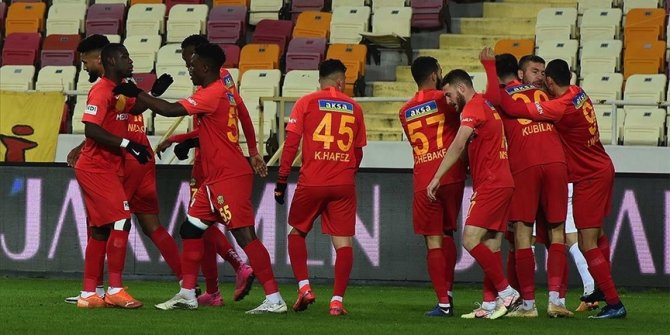 Yeni Malatyaspor farklı galibiyetle nefes aldı