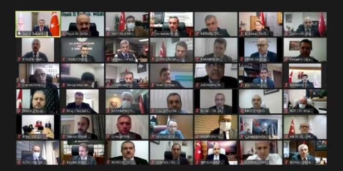 Bakan Koca: Sağlık çalışanlarımızdan 830 bin kişi aşının ilk dozunu oldu