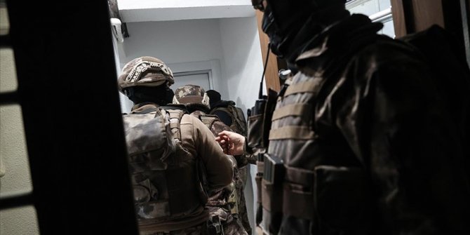 İstanbul'da terör örgütü DEAŞ'a yönelik operasyonda 16 şüpheli yakalandı